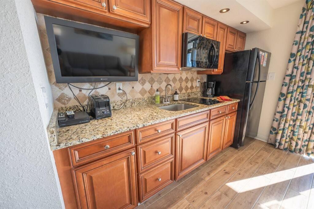 New Remodeled Direct Oceanfront Views Beach Cove Myrtle Beach Exterior foto